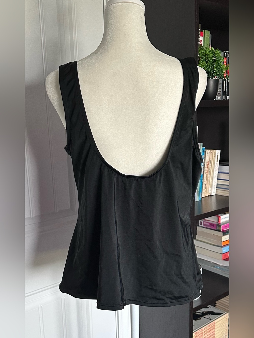Tankini Zip Closure Swim Top. 20w - Picture 2 of 4